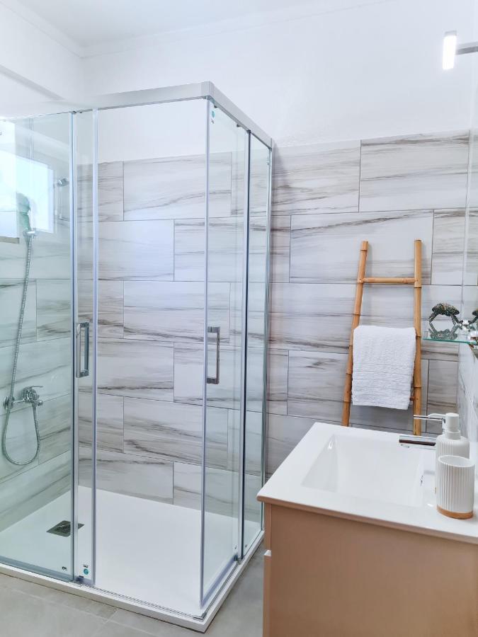Casa Tombua - Pool - Beach & Center 300M - Ac - Wifi 카르보에이루 외부 사진
