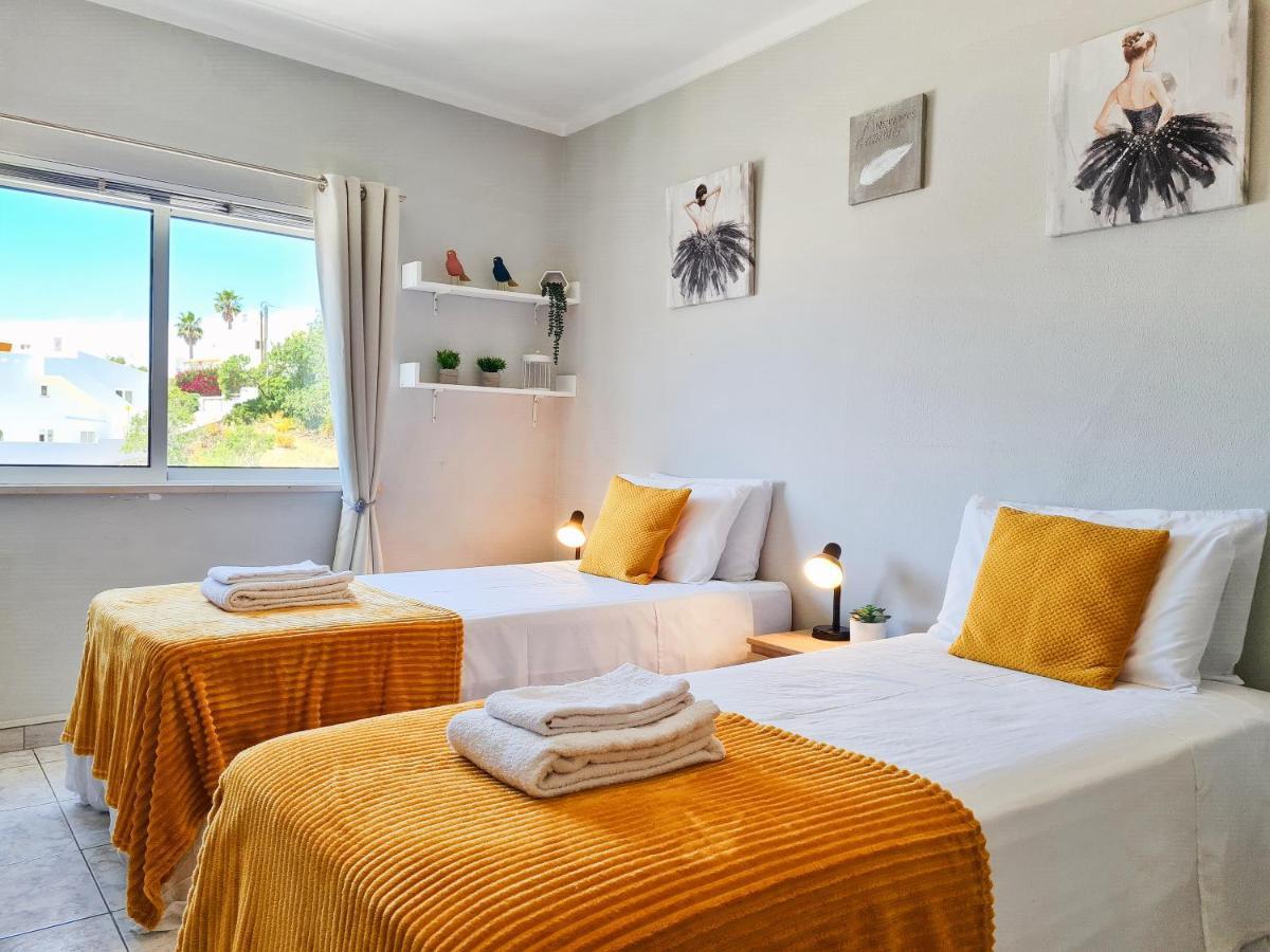 Casa Tombua - Pool - Beach & Center 300M - Ac - Wifi 카르보에이루 외부 사진
